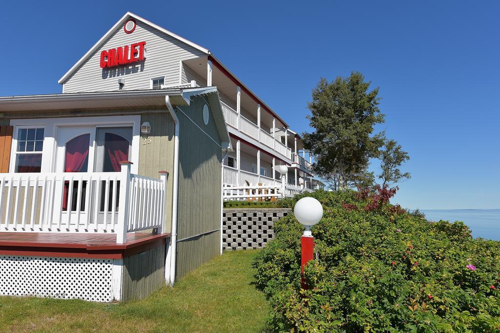 Motel et Chalets Bo-Fleuve Evangeline Saint-Siméon Extérieur photo