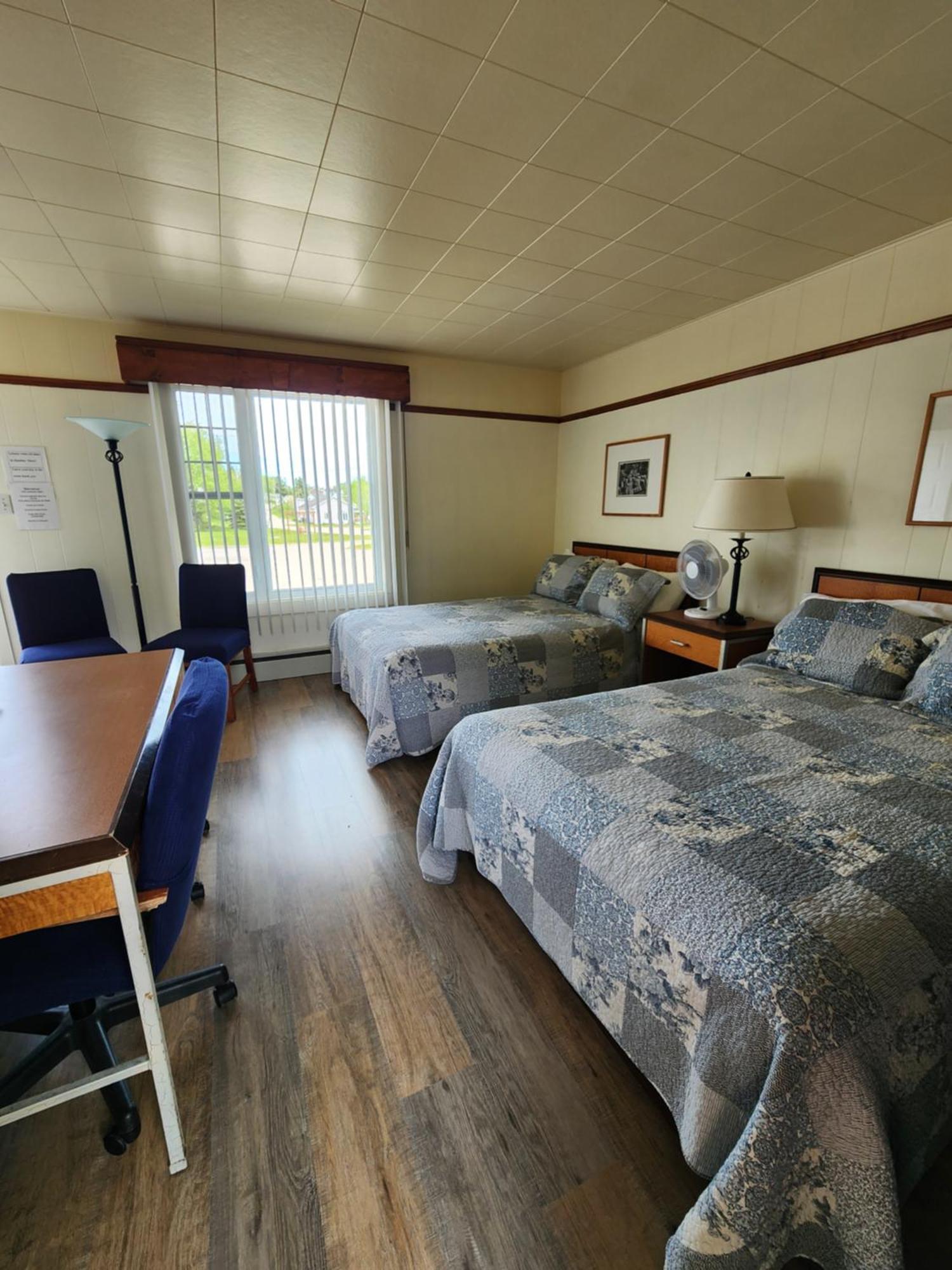Motel et Chalets Bo-Fleuve Evangeline Saint-Siméon Extérieur photo